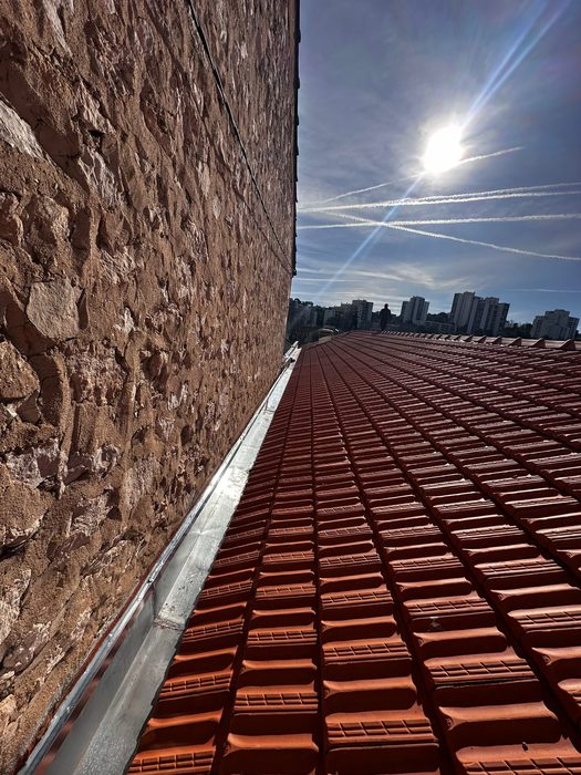 Chantier de toiture Heches Couverture à Bourg-la-Reine et dans les Hauts-de-Seine – réalisation 40